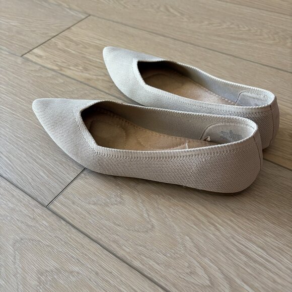 Old Navy Soft-Knit Pointed-Toe Ballet Flats size 8 - Picture 6 of 10